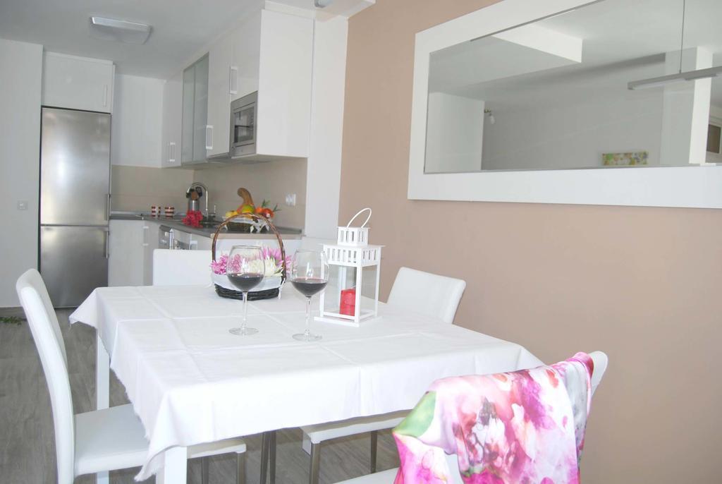 Apartamento Brisa By Vacanzy Collection Corralejo Ruang foto