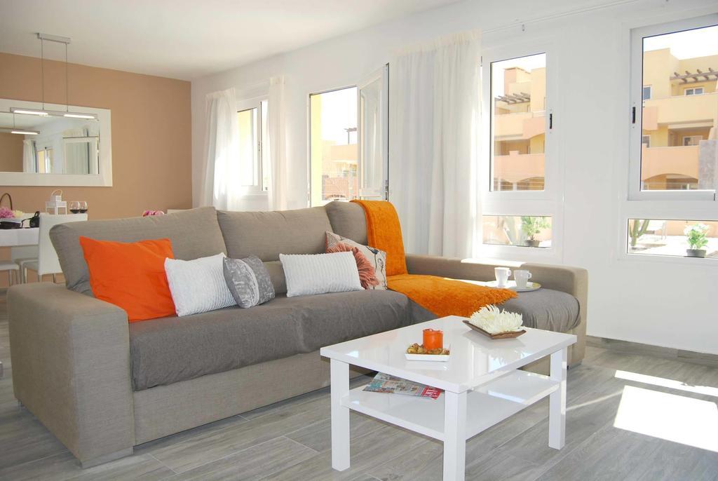 Apartamento Brisa By Vacanzy Collection Corralejo Ruang foto