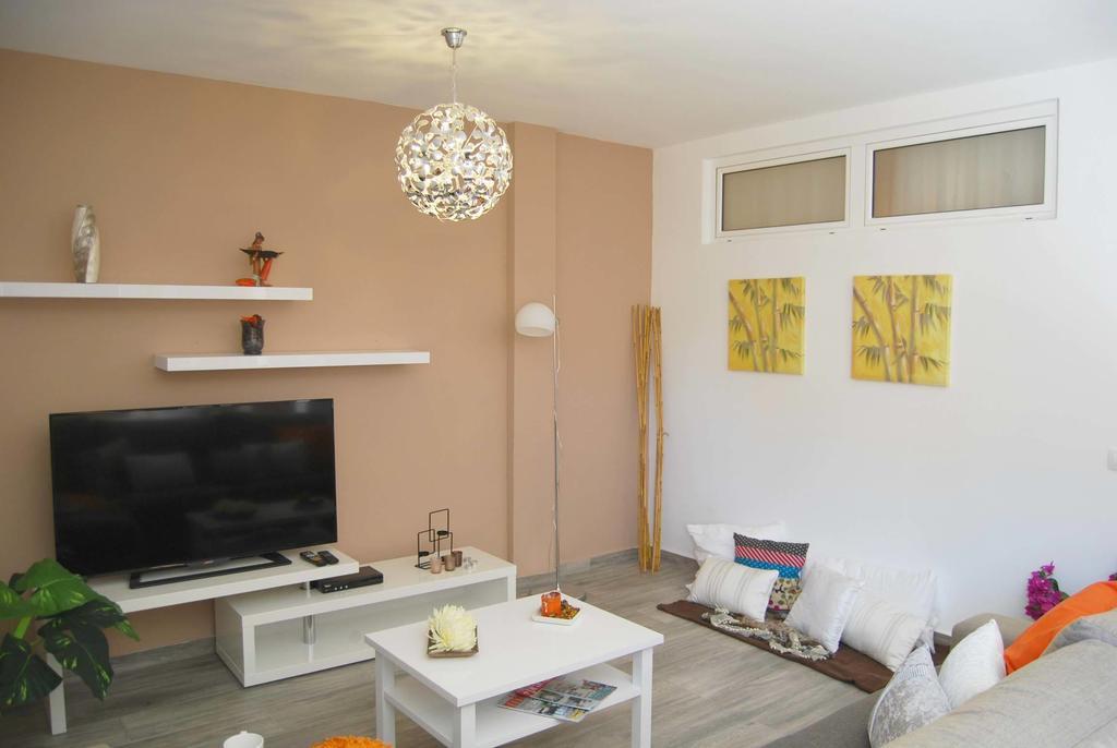 Apartamento Brisa By Vacanzy Collection Corralejo Ruang foto